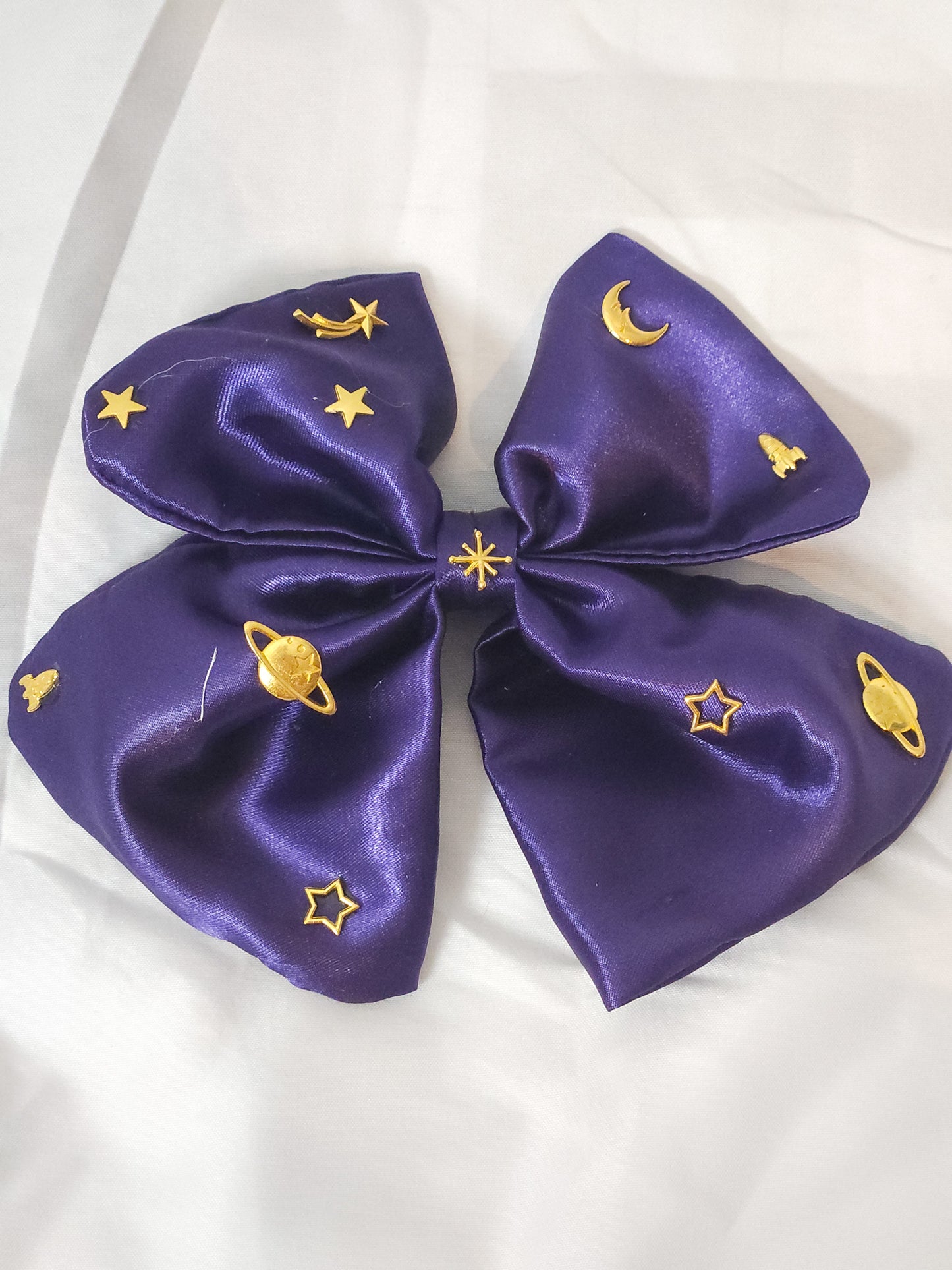Galaxy bows