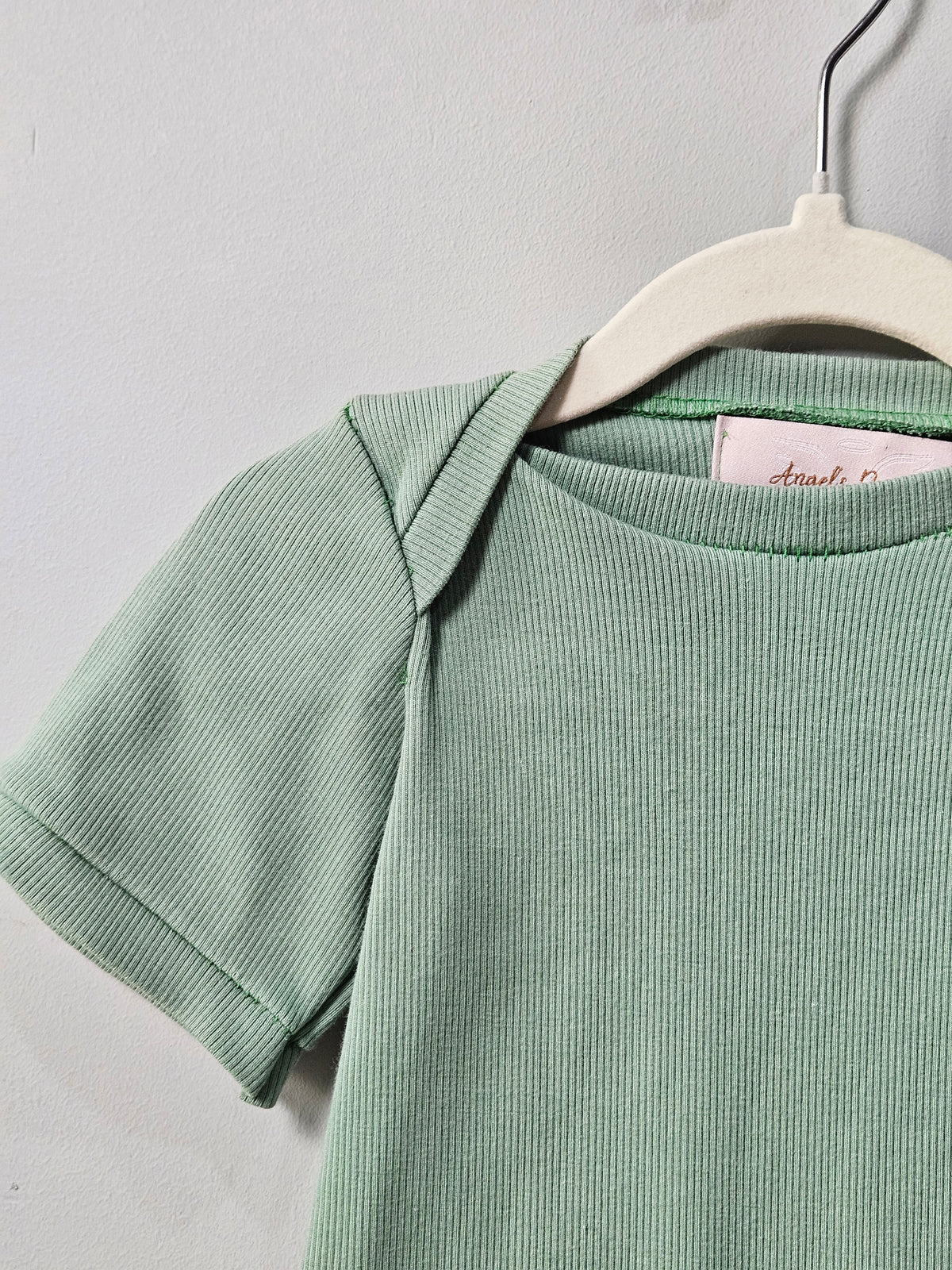 Unisex baby and toddler super stretchy onesie