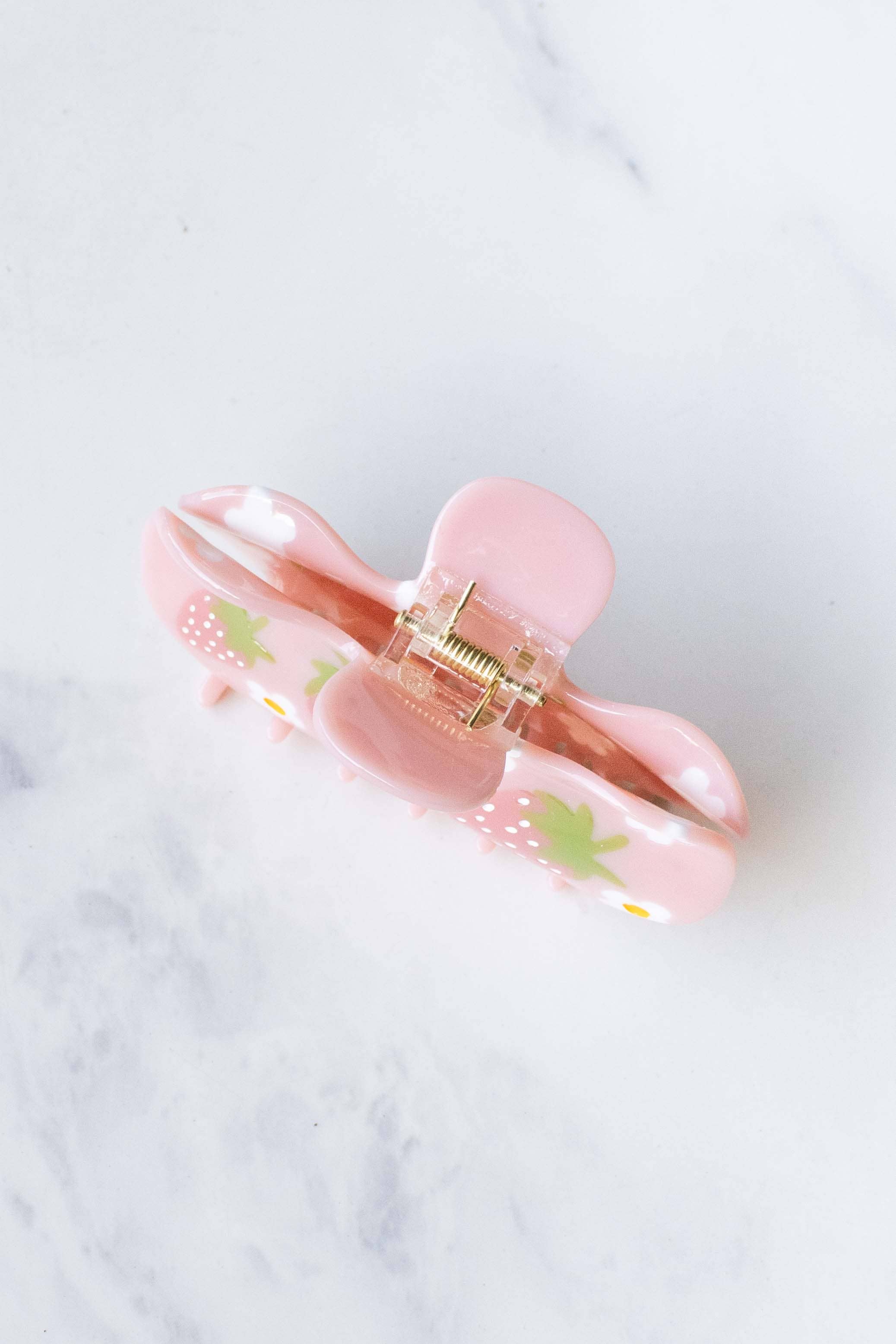Eco Strawberry Farms Curved Hair Claw Clip