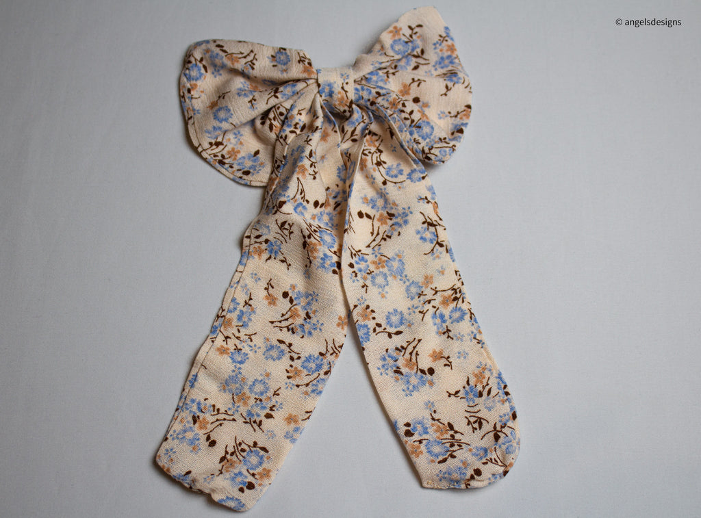 Little Girl's Floral print hair bows with tails