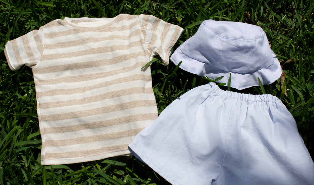 Boys beige and white casual tee