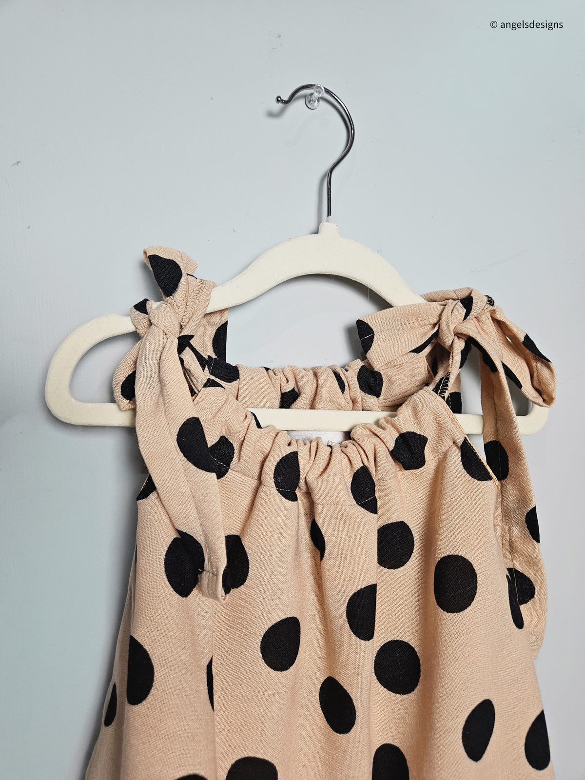 Girl's Polka Dot Ruffled Hem Dress