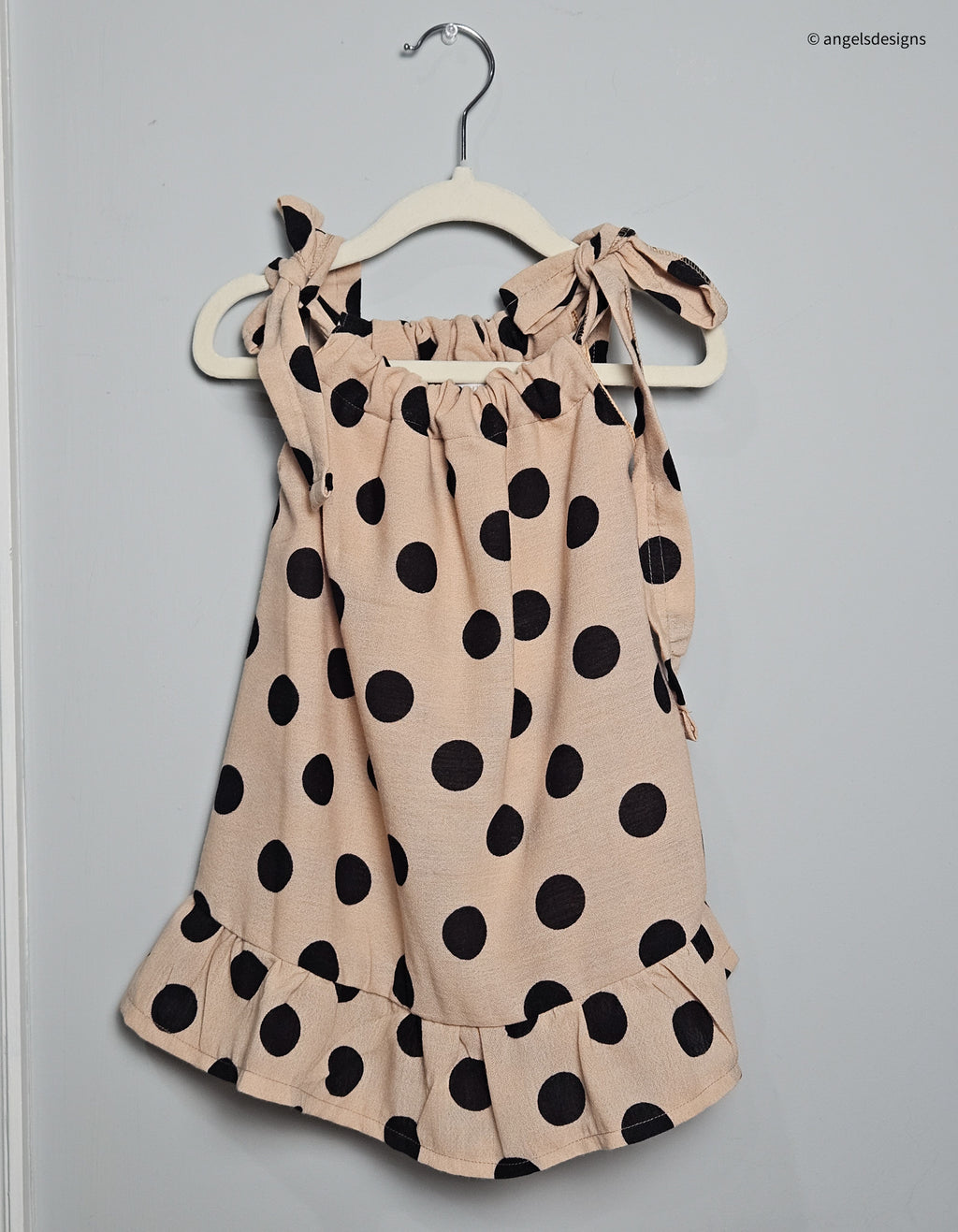 Girl's Polka Dot Ruffled Hem Dress