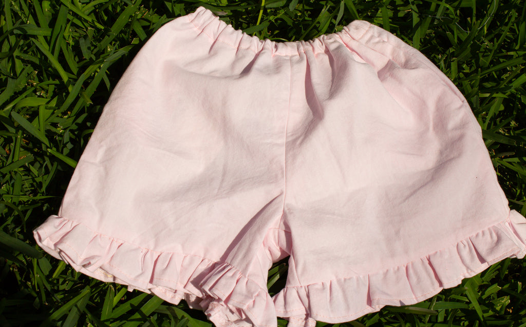 Girls 100% cotton shorts with ruffles