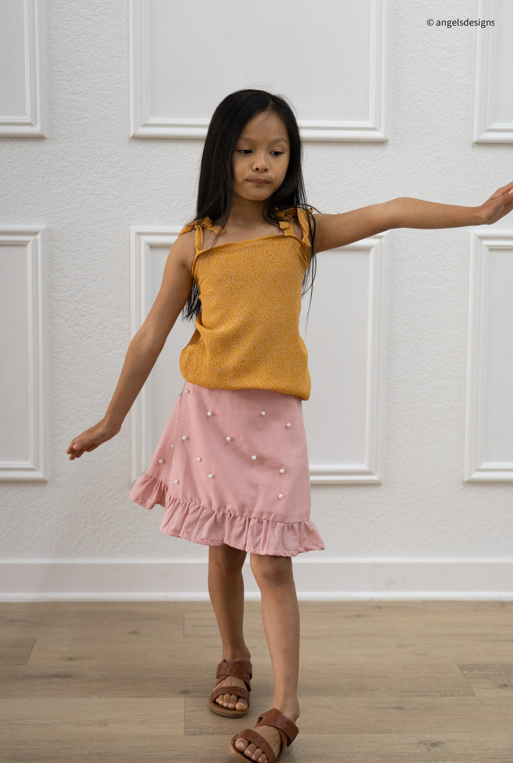 Pearl Ruffled Elastic skirt