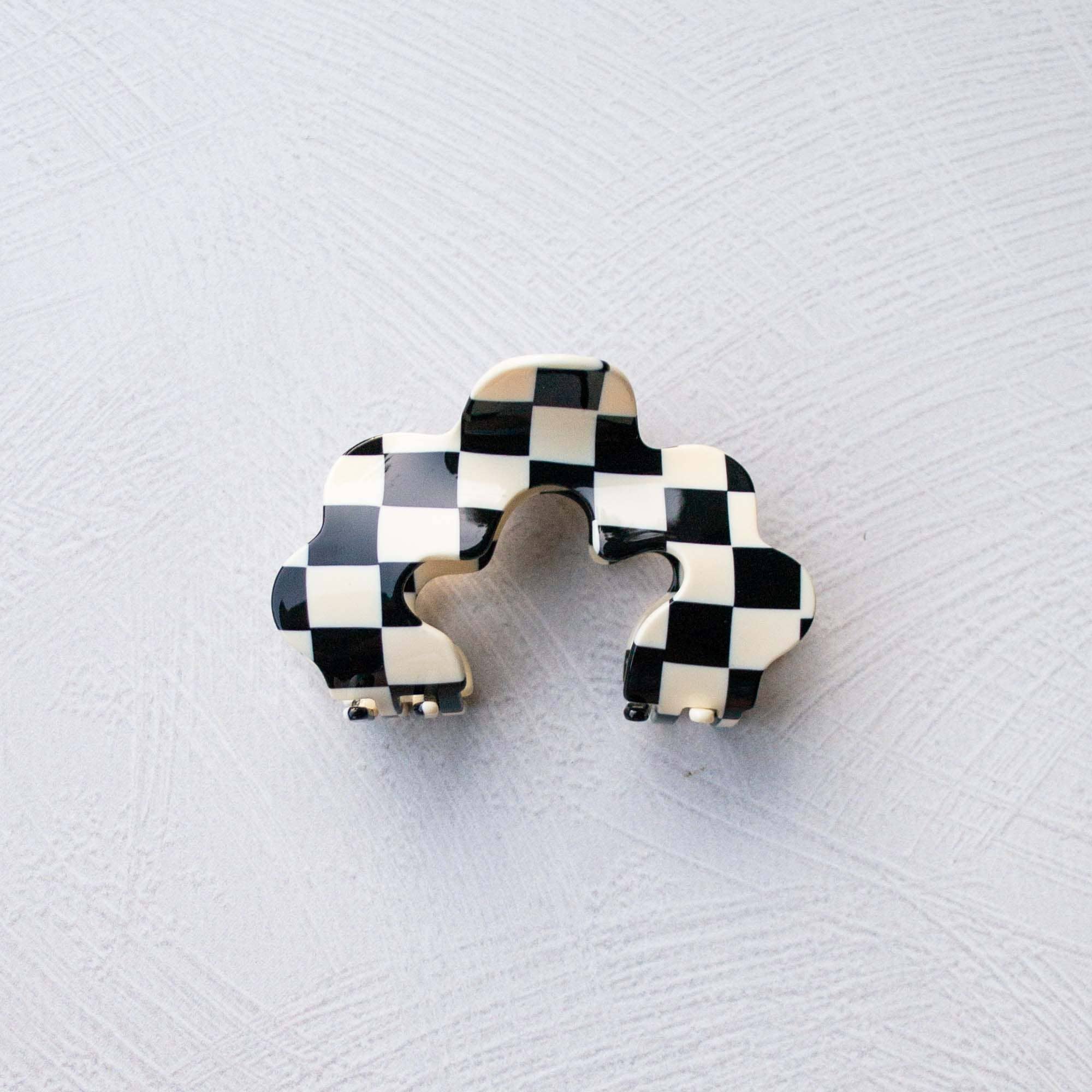 Eco Wave Cloud Checkerboard Pattern Hair Claw Clip