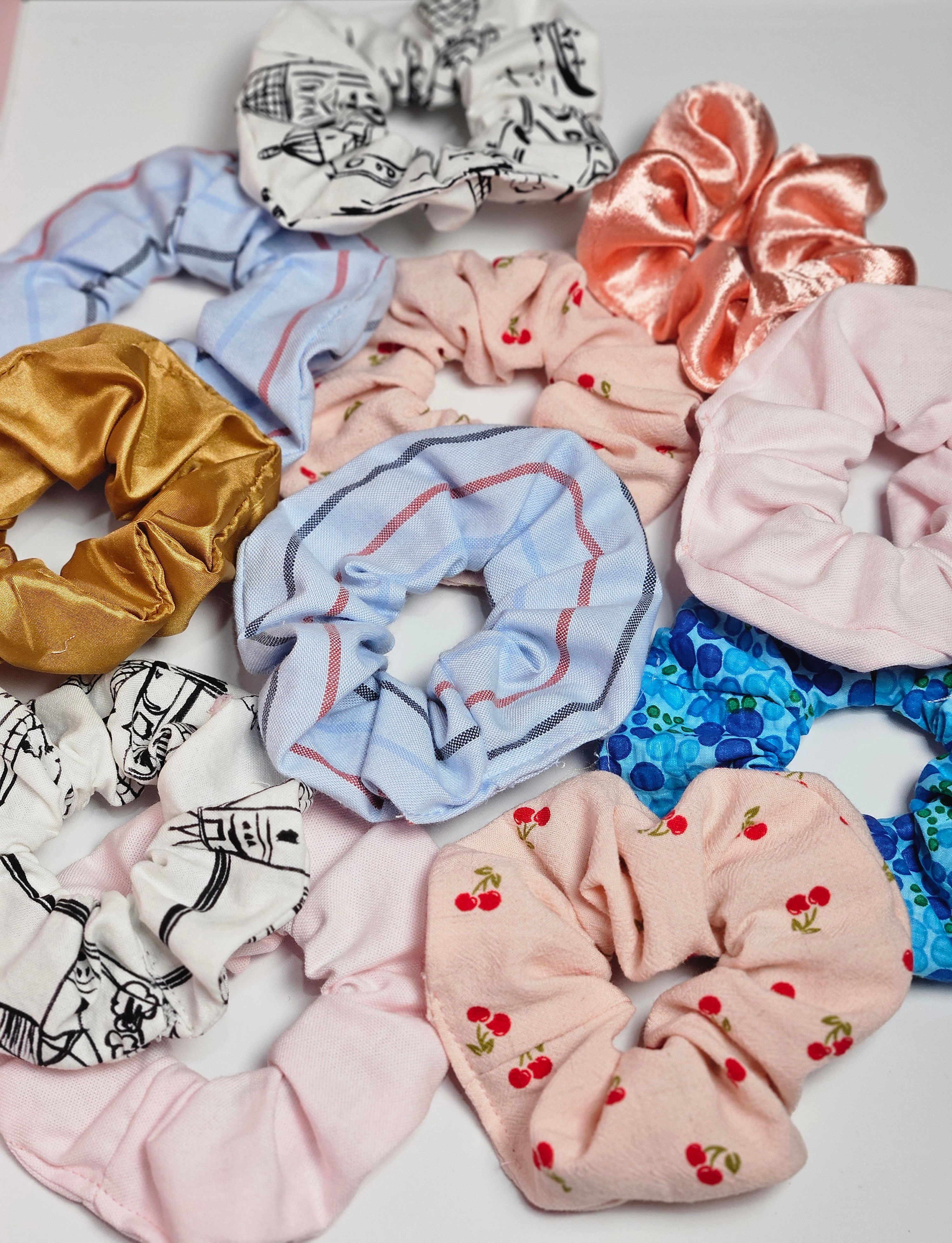 Fabric Scrap Scrunchies